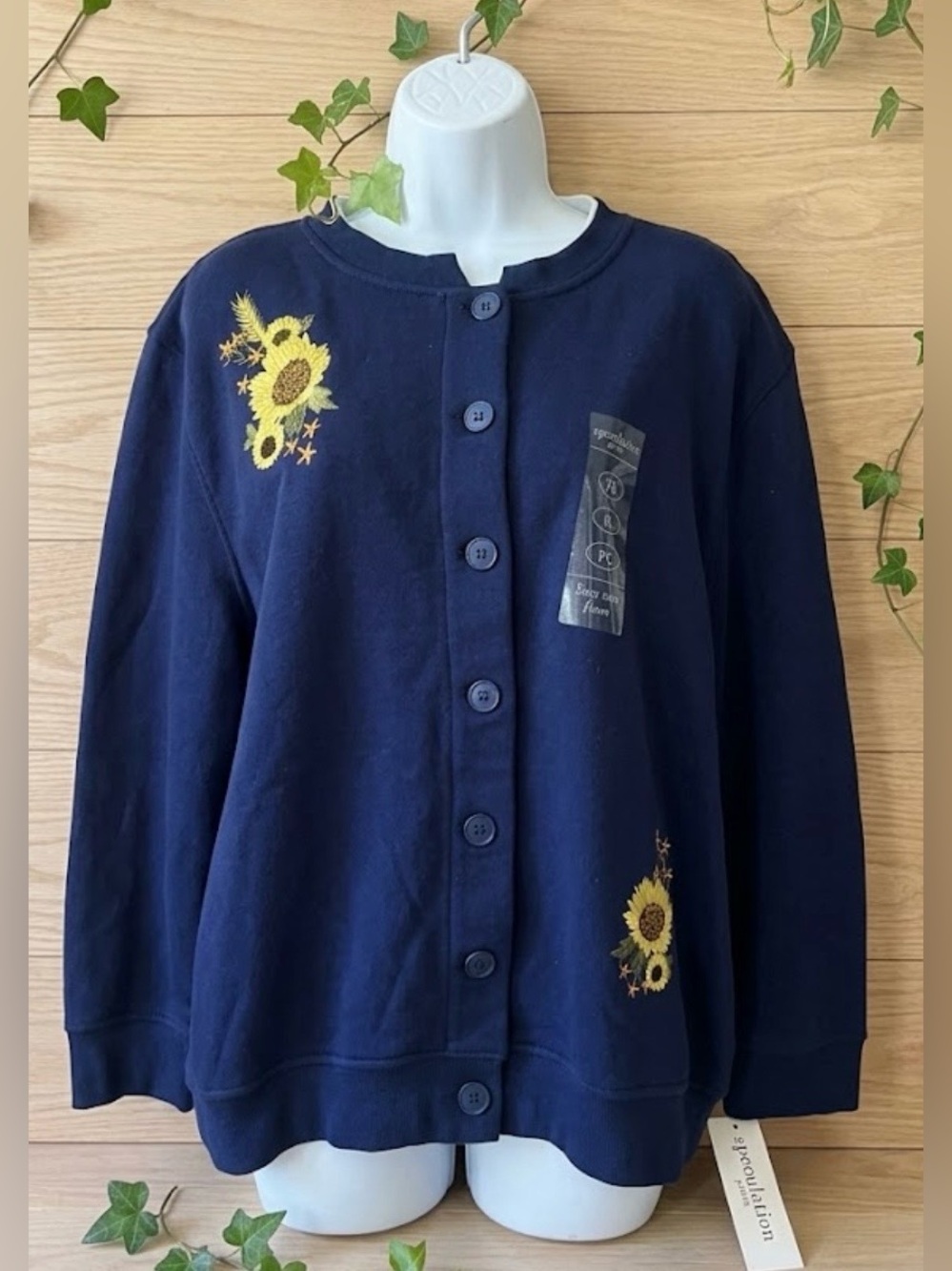 NWT Speculation Petite Fleece Cardigan Navy Sunflower Embroidered Size PL